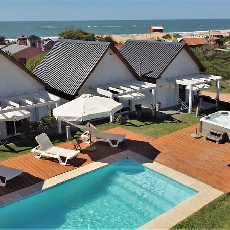 Kanaloah Lodge & Cabins Punta Del Diablo Eksteriør bilde